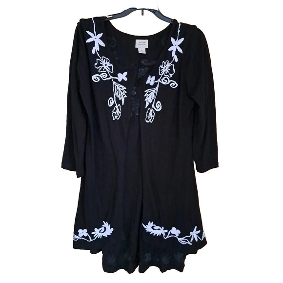 Black Sweaters - Natural Impressions Medium Black Embroidered Cardigan Lightweight Layer Sweater